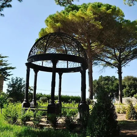 Vivere' Acquarica del Capo